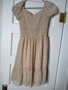 Beige Floral Smocked Puff Sleeve Midi Dress
